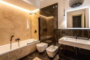Royal Arthouse Apartment Luxury Apartment - Palazzo Caracciolo D'Arena